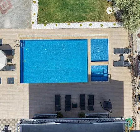 Ami Tai Vila