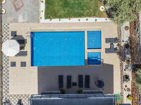 Ami Tai Villa